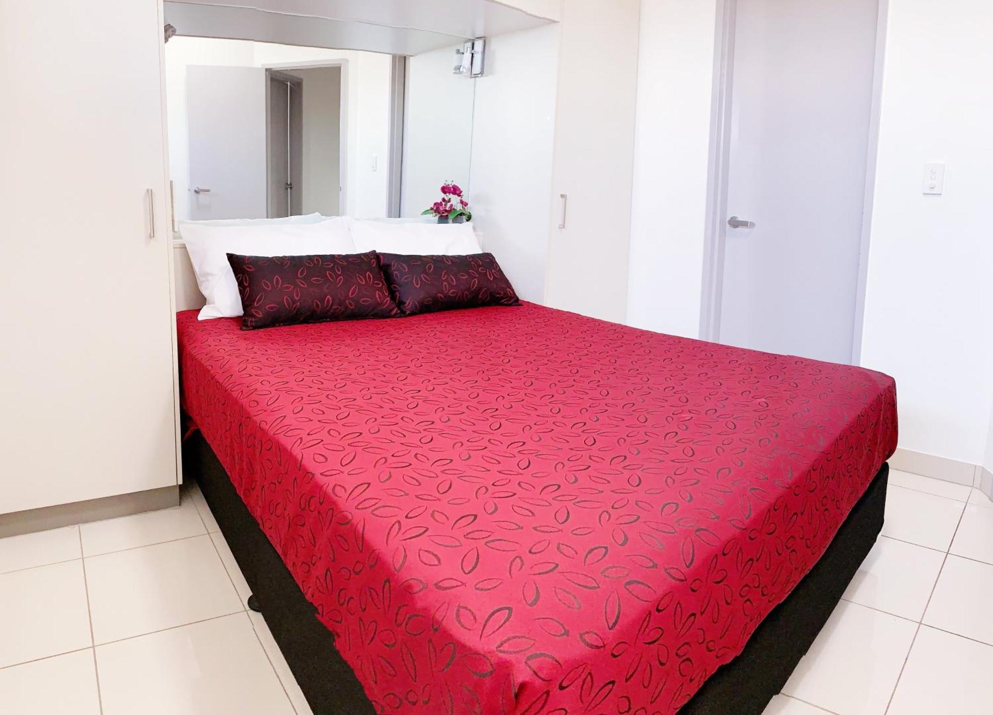Ramada Suites By Wyndham Zen Quarter דארווין חדר תמונה